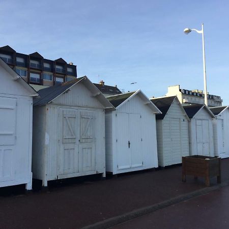 Maison De Pecheur 30M De La Plage Luc-sur-Mer Eksteriør bilde